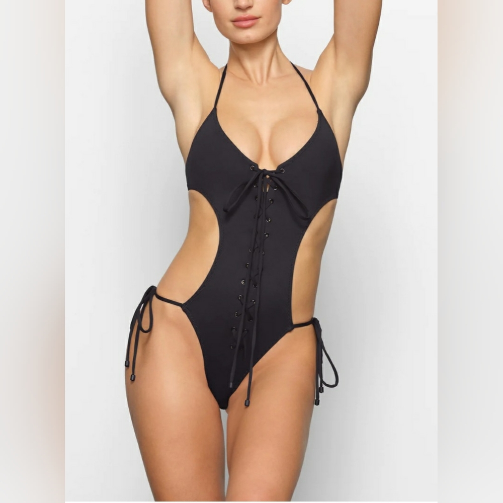 Skims Monokini Onyx NWT